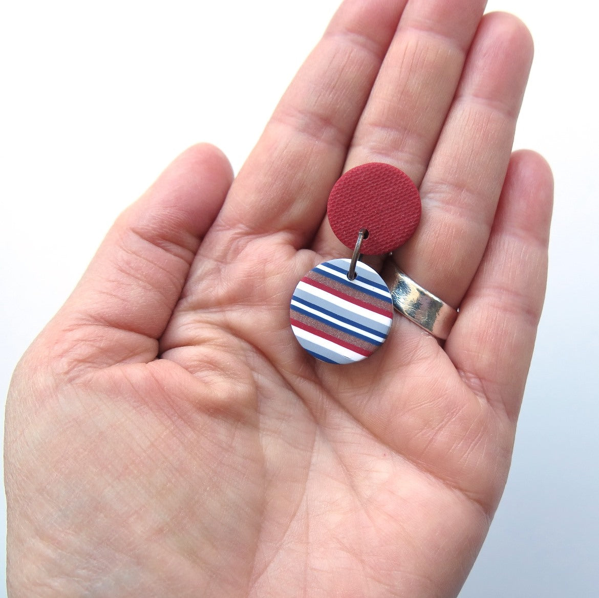 Ticking Stripe small horizontal round polymer clay earrings