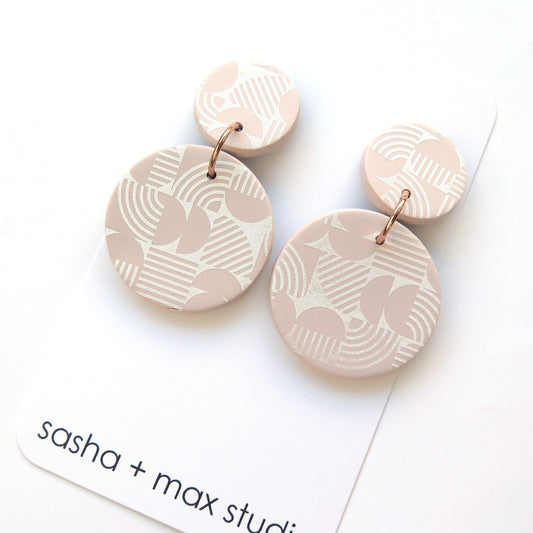 Retro Round ecru and white polymer clay earrings