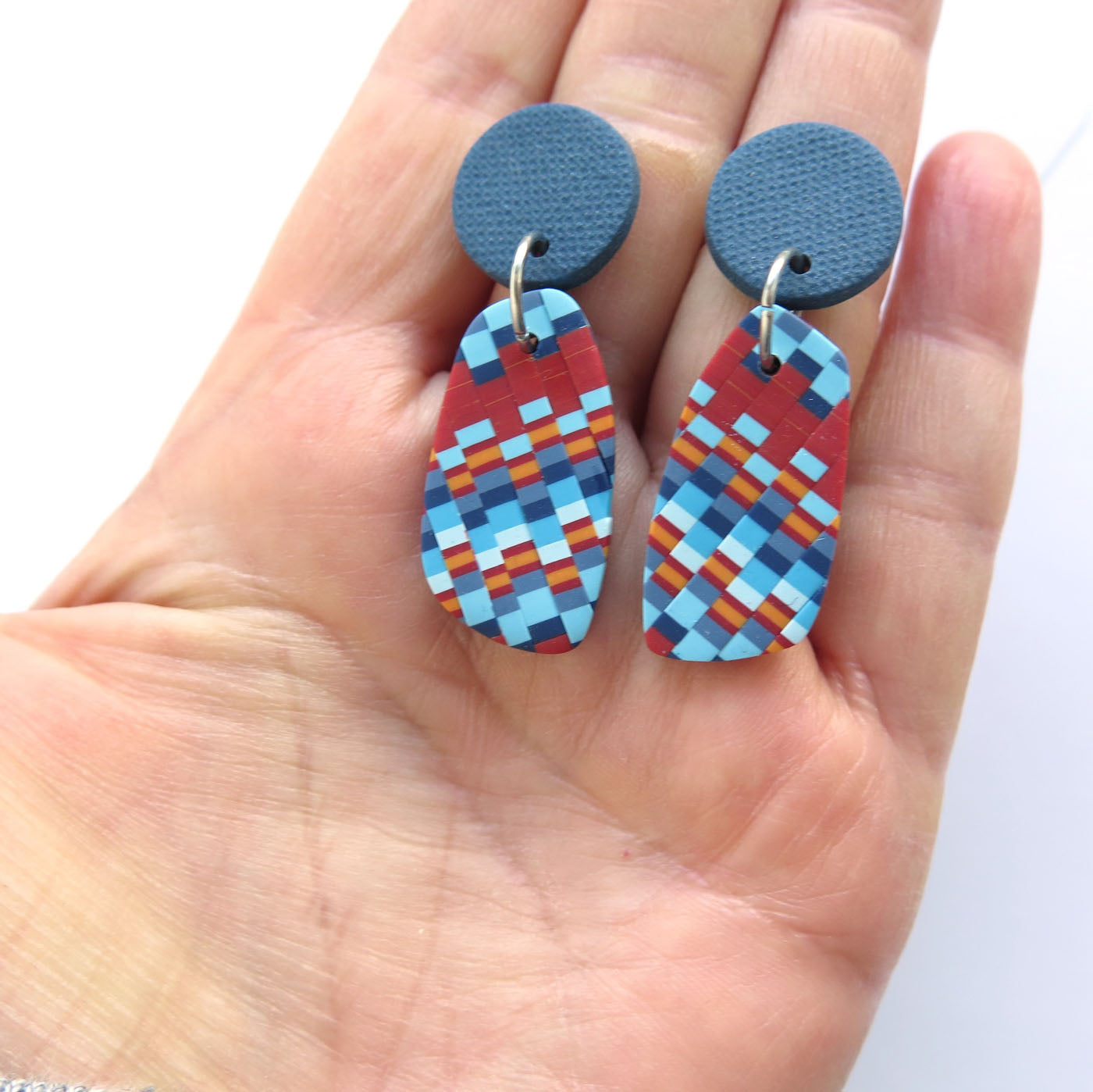 Bargello quilt red 2 drop Polymer Clay earrings