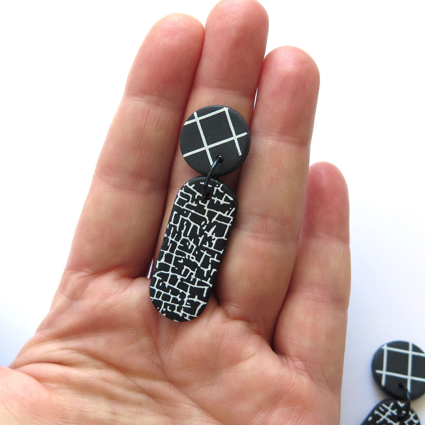 Crackle Black and White Statement Earrings - Tablet drop